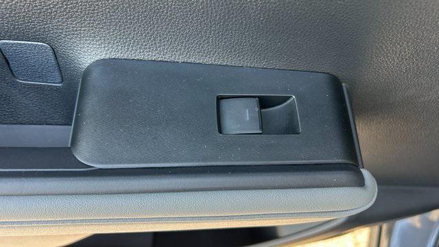 used 2025 Toyota Highlander car, priced at $45,200