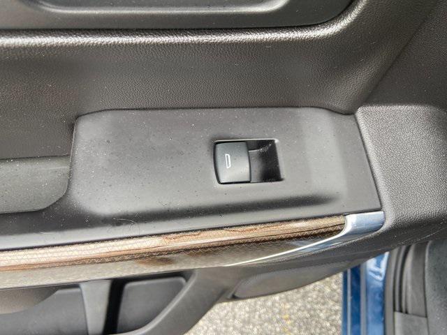 used 2020 Chevrolet Silverado 1500 car, priced at $33,000