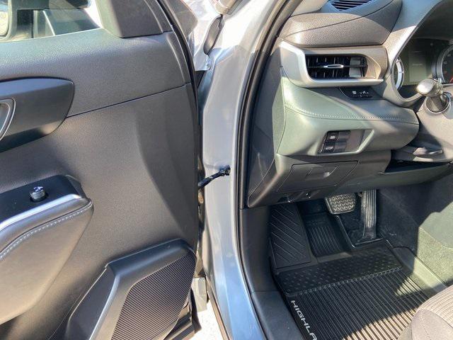 used 2020 Toyota Highlander car, priced at $27,000