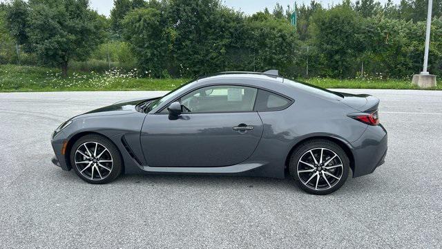 used 2023 Toyota GR86 car, priced at $28,900