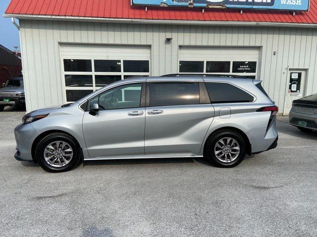 used 2022 Toyota Sienna car, priced at $35,200