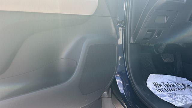 new 2025 Toyota Highlander car, priced at $44,747