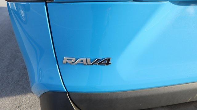 used 2020 Toyota RAV4 car, priced at $25,995