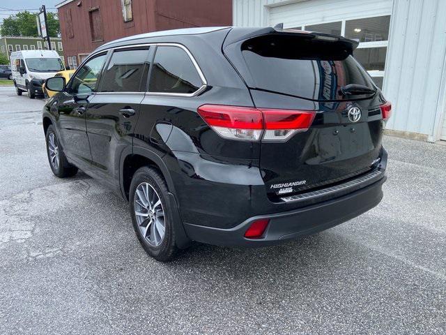 used 2018 Toyota Highlander car, priced at $25,400