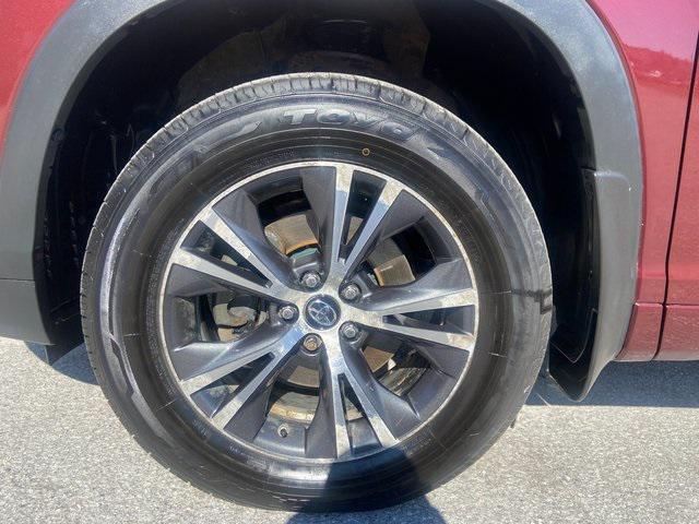 used 2017 Toyota Highlander car, priced at $23,000