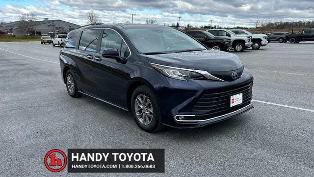 used 2023 Toyota Sienna car, priced at $44,000