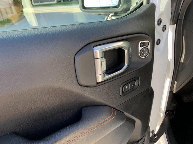 used 2023 Jeep Gladiator car, priced at $43,400