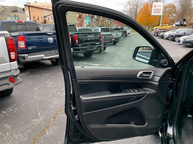 used 2019 Jeep Grand Cherokee car, priced at $21,000