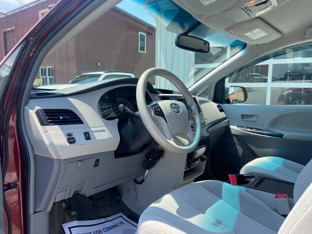 used 2014 Toyota Sienna car, priced at $14,519