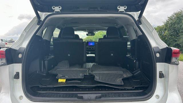 used 2023 Toyota Highlander car, priced at $41,500