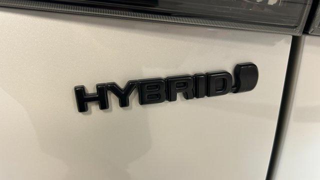 used 2021 Toyota Highlander Hybrid car, priced at $37,500