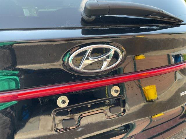 used 2023 Hyundai Santa Fe car, priced at $33,500