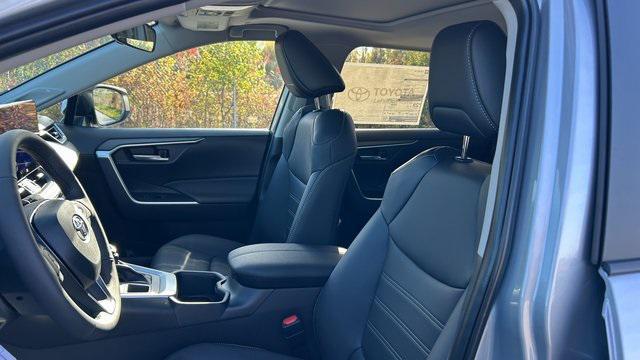 new 2025 Toyota RAV4 car, priced at $40,084