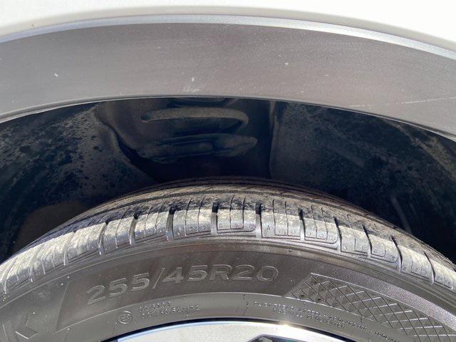 used 2022 Mitsubishi Outlander car, priced at $25,995