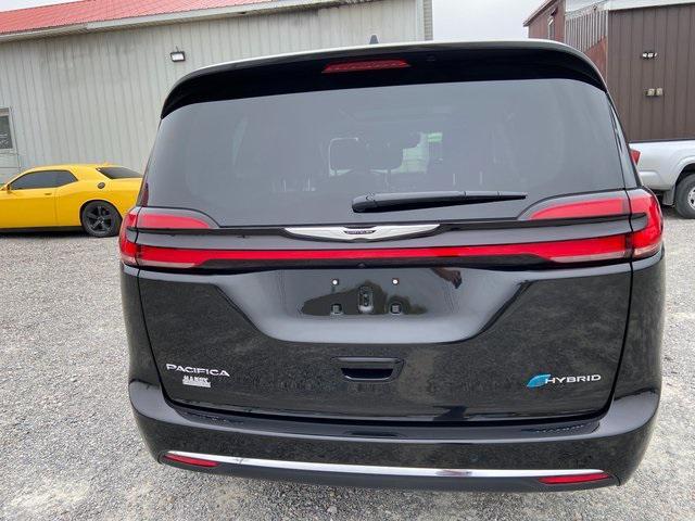 used 2023 Chrysler Pacifica Hybrid car, priced at $39,995