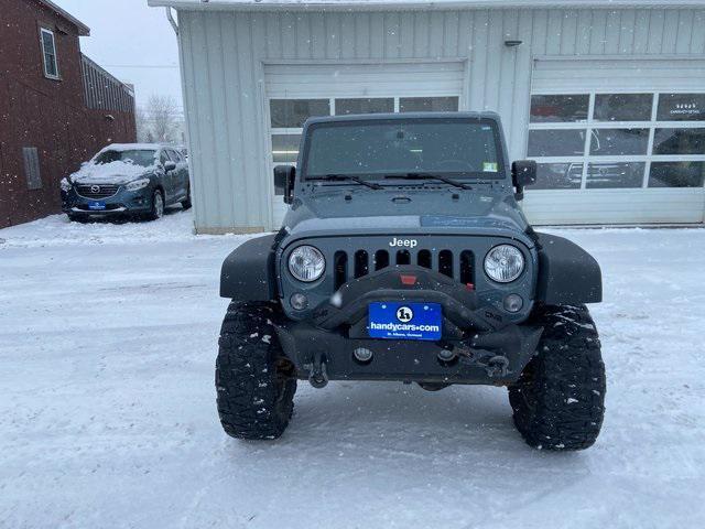 used 2015 Jeep Wrangler Unlimited car, priced at $23,850