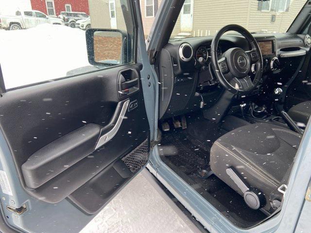 used 2015 Jeep Wrangler Unlimited car, priced at $23,850