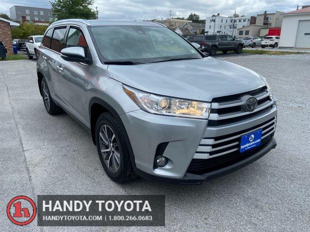 used 2019 Toyota Highlander car, priced at $21,282