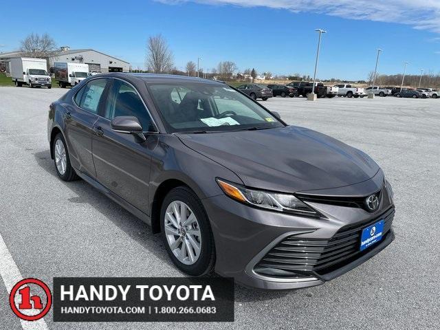new 2024 Toyota Camry car, priced at $31,434