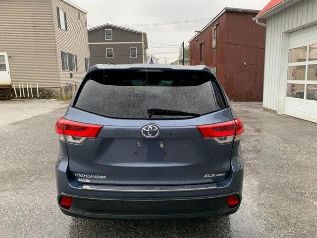 used 2018 Toyota Highlander car, priced at $22,300