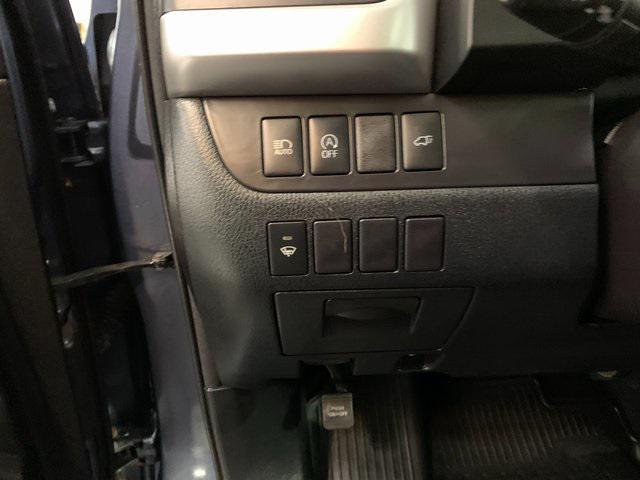 used 2018 Toyota Highlander car, priced at $22,300