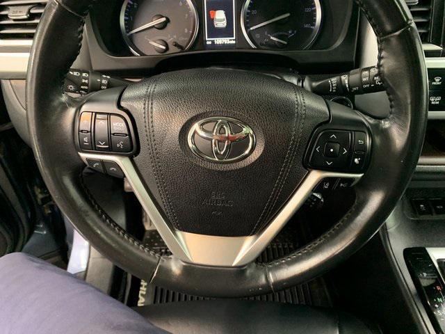 used 2018 Toyota Highlander car, priced at $22,300