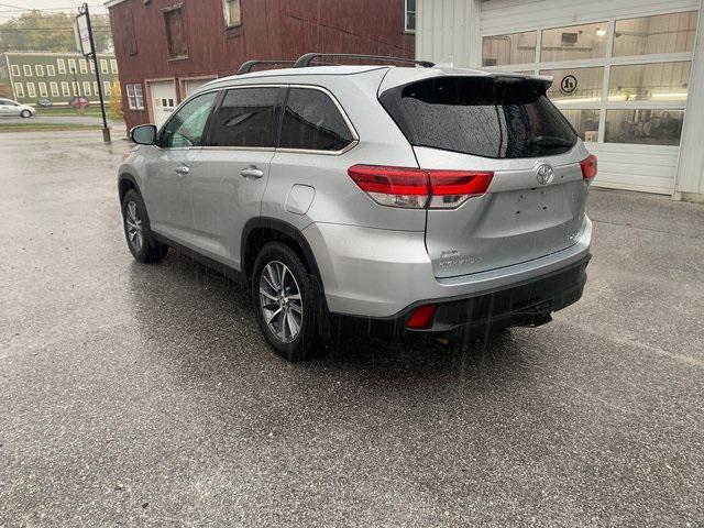used 2019 Toyota Highlander car, priced at $26,700
