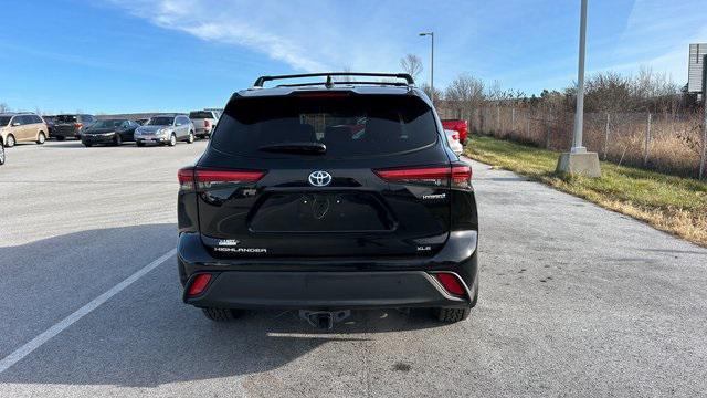 used 2023 Toyota Highlander Hybrid car, priced at $43,933