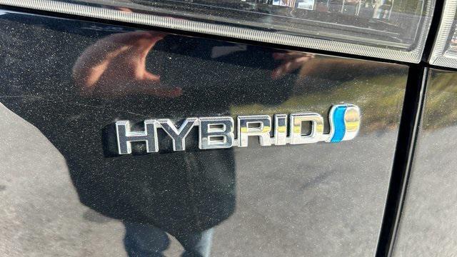 used 2023 Toyota Highlander Hybrid car, priced at $43,933