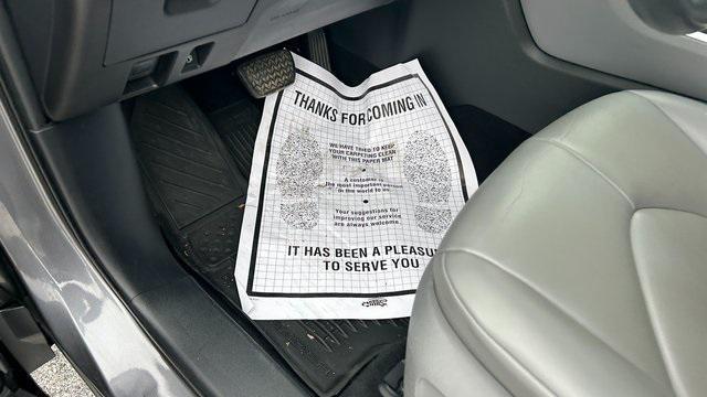 used 2021 Toyota Highlander car, priced at $33,200