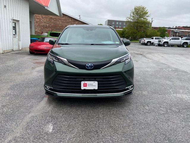 used 2022 Toyota Sienna car, priced at $44,684