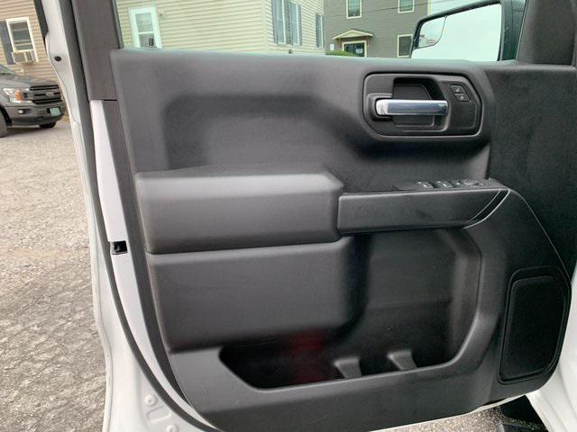 used 2022 Chevrolet Silverado 1500 car, priced at $32,995