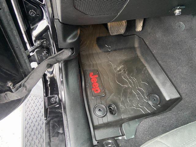 used 2021 Jeep Gladiator car, priced at $28,500