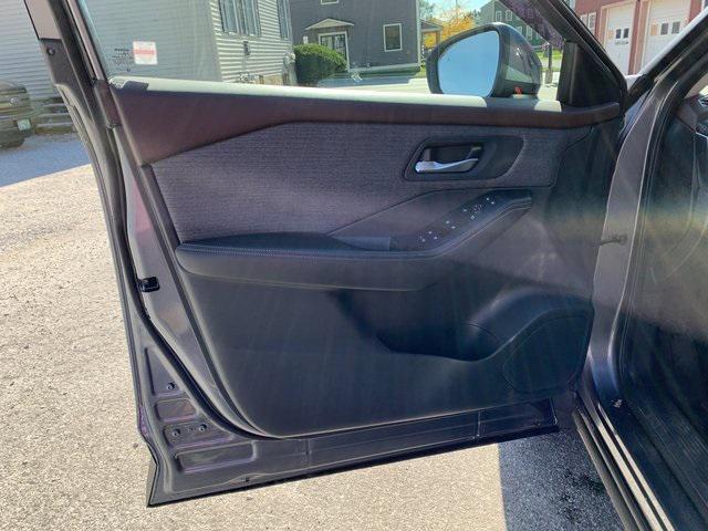 used 2022 Nissan Rogue car, priced at $22,300