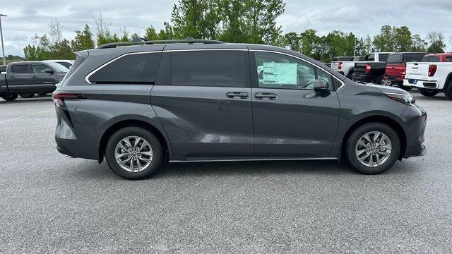 new 2025 Toyota Sienna car, priced at $44,960