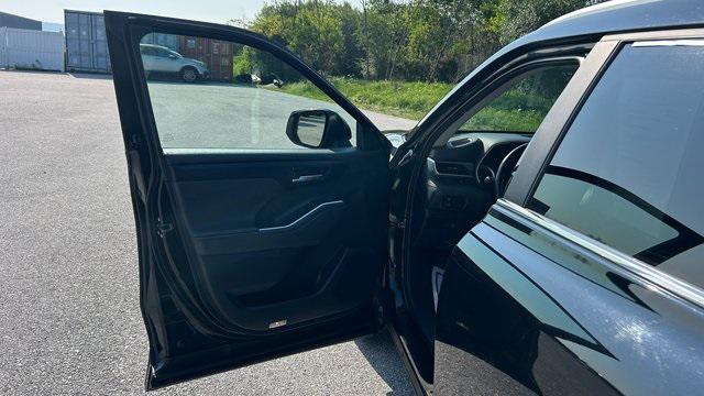used 2023 Toyota Highlander Hybrid car, priced at $41,700