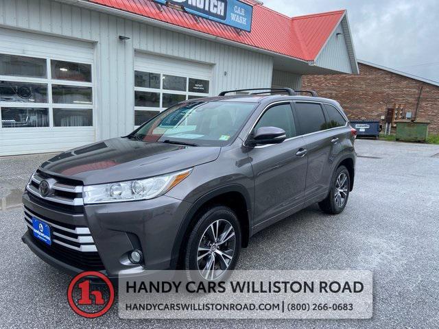 used 2018 Toyota Highlander car, priced at $19,467