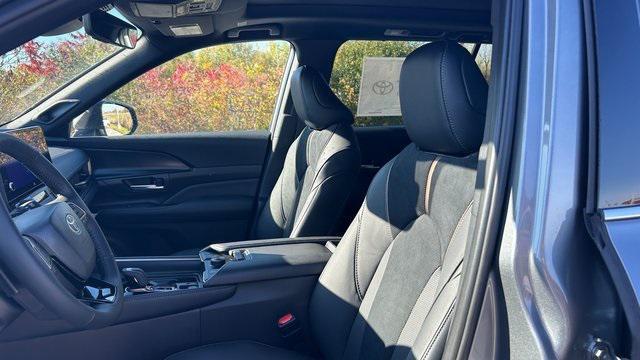 new 2026 Toyota Grand Highlander Hybrid car, priced at $63,038