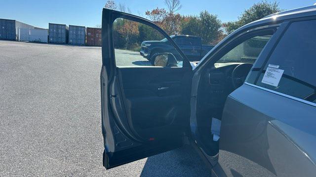 new 2026 Toyota Grand Highlander Hybrid car, priced at $63,038