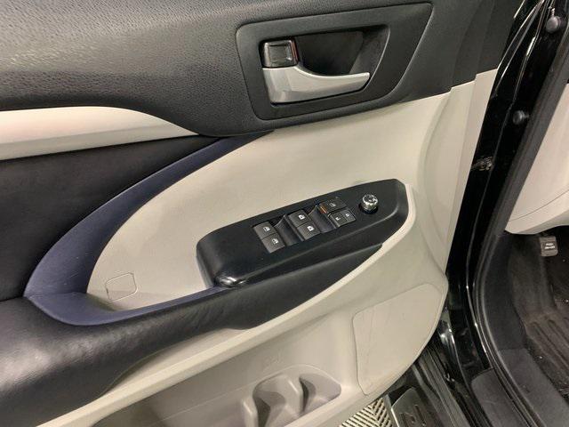 used 2018 Toyota Highlander car, priced at $22,000
