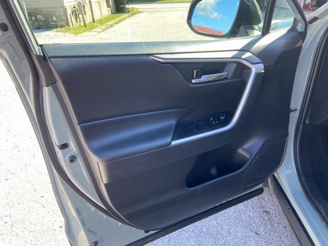 used 2021 Toyota RAV4 Hybrid car, priced at $32,600