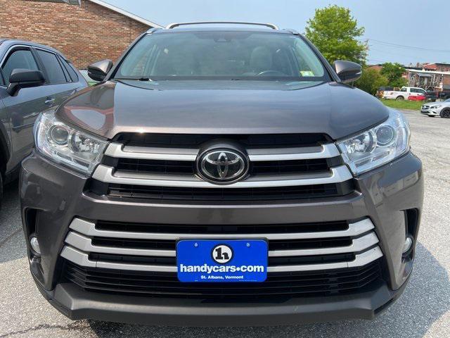used 2019 Toyota Highlander car, priced at $25,500