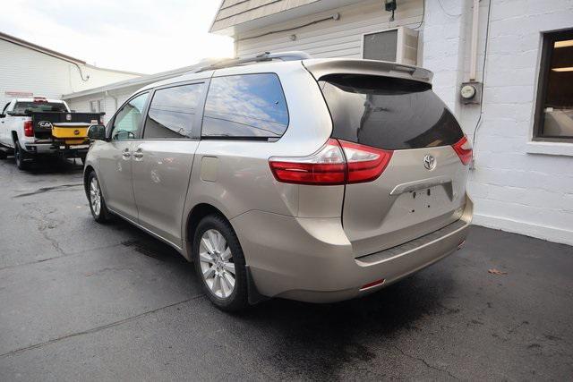 used 2016 Toyota Sienna car