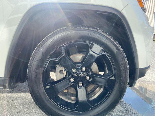 used 2019 Jeep Grand Cherokee car, priced at $19,995
