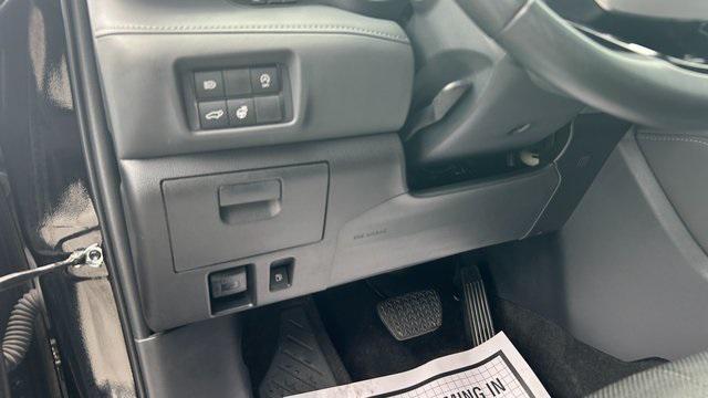 used 2023 Toyota Highlander car, priced at $41,000