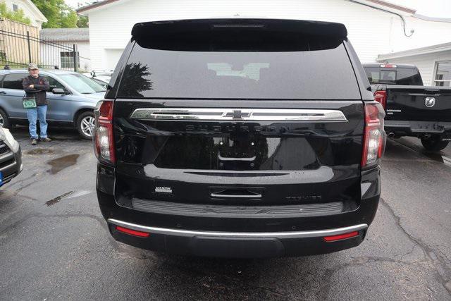 used 2023 Chevrolet Suburban car