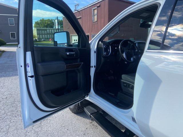 used 2022 GMC Sierra 2500 car, priced at $41,000