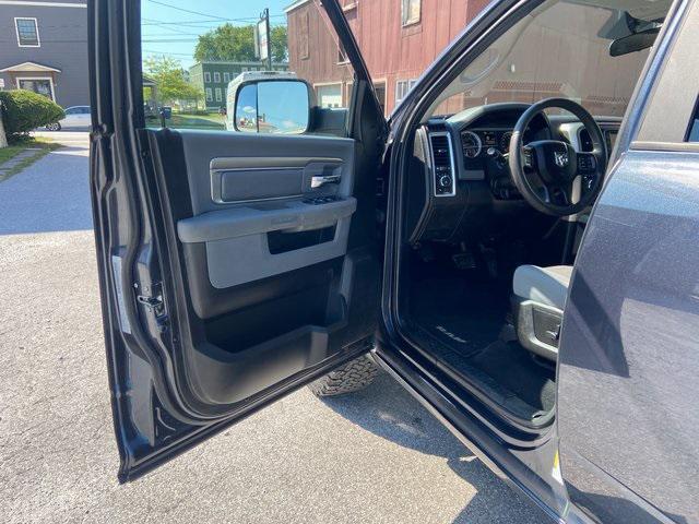 used 2019 Ram 1500 Classic car, priced at $22,400