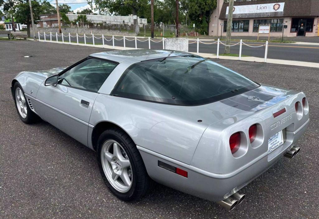 used 1996 Chevrolet Corvette car, priced at $17,989