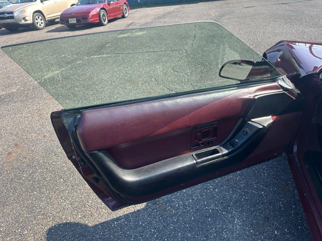 used 1993 Chevrolet Corvette car, priced at $15,989